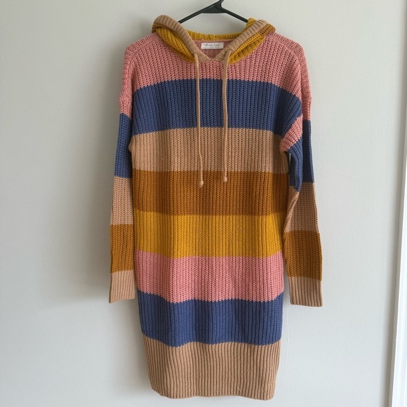 Dresses & Skirts - Full Circle trends sweater dress